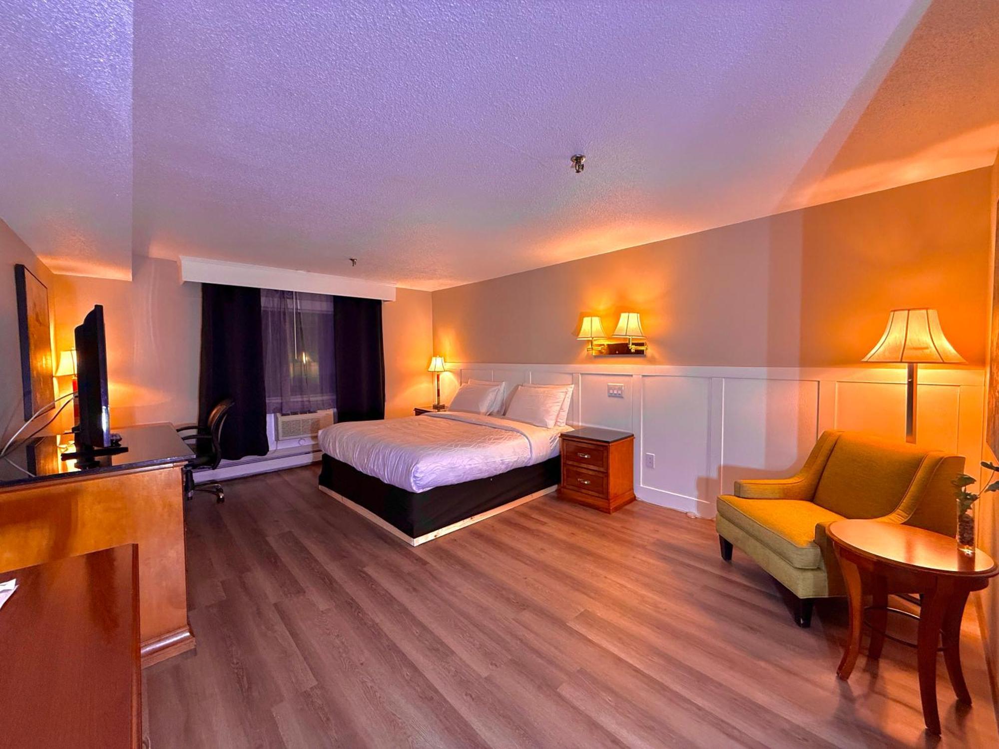 Presque Isle Hotel Extérieur photo